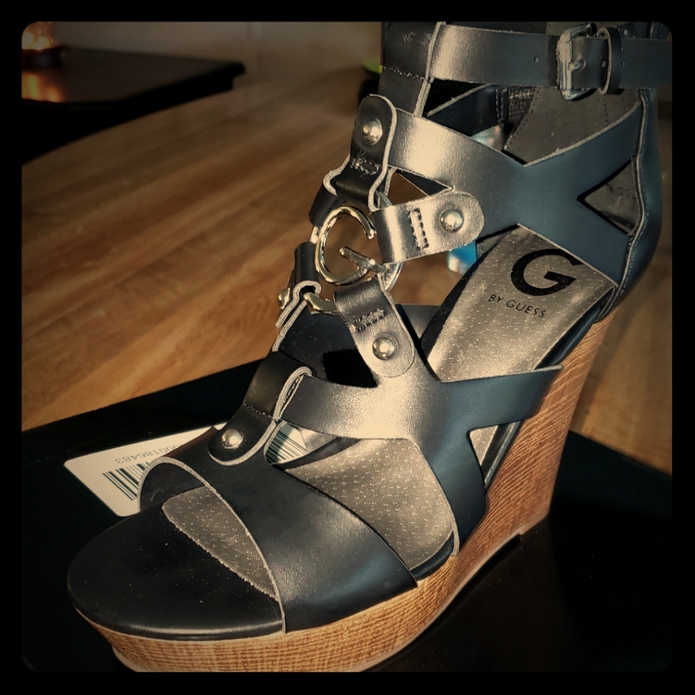Guess wedge heels